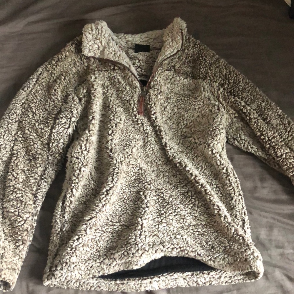 Fuzzy quarter zip